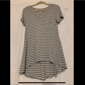 Hi-low striped shirt
